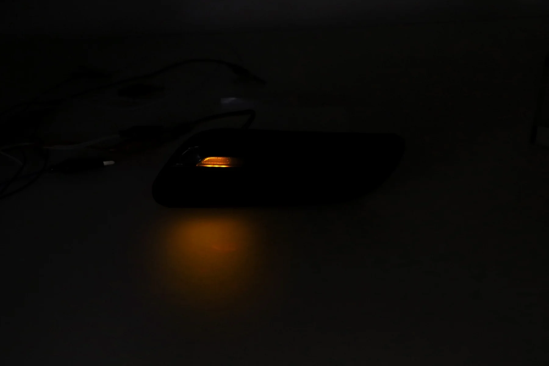 Dynamic Side Repeater with Shadow Lens - Image 4